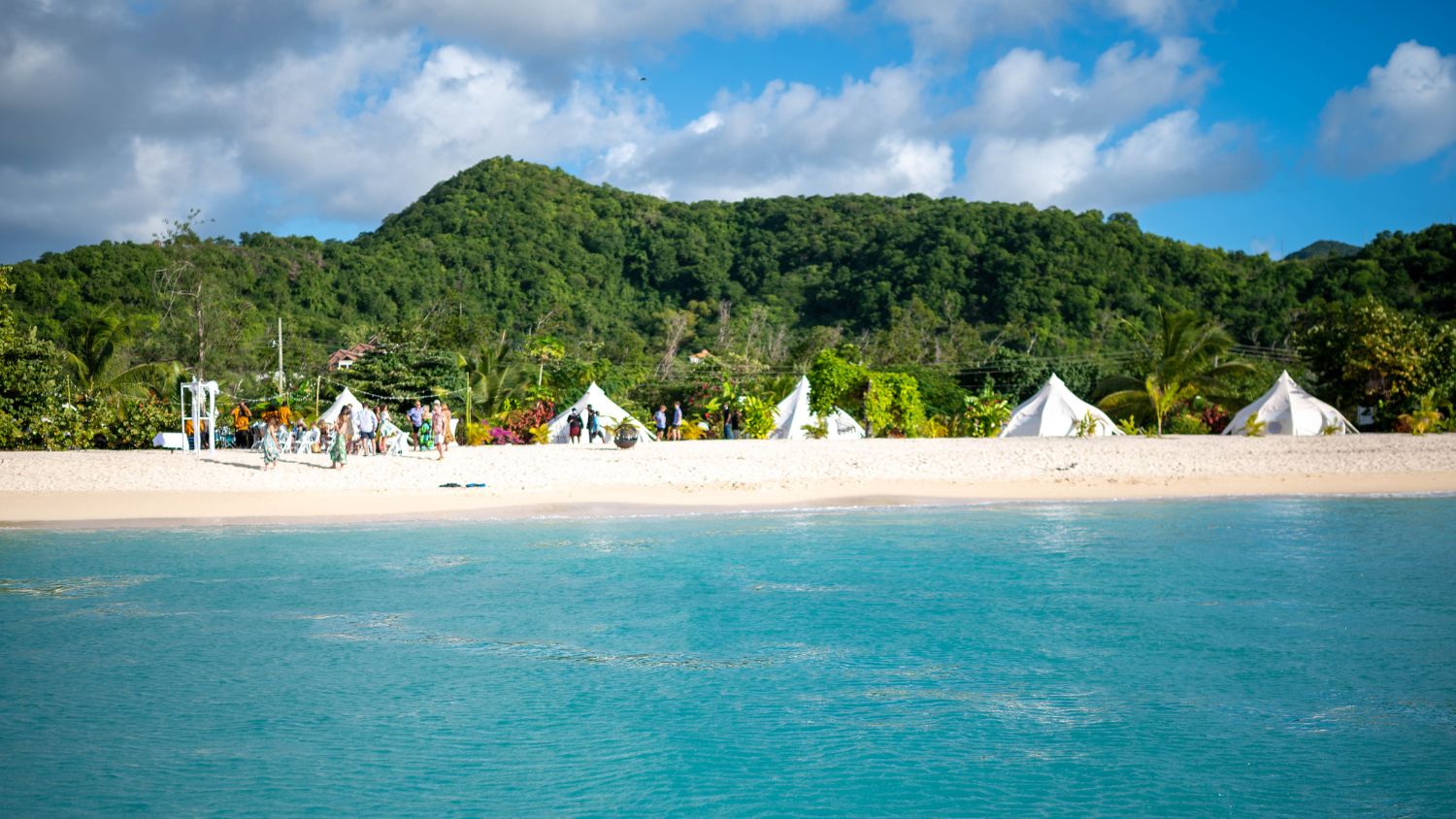 Places to Stay: Wild Lotus Glamping on the beach in Antigua