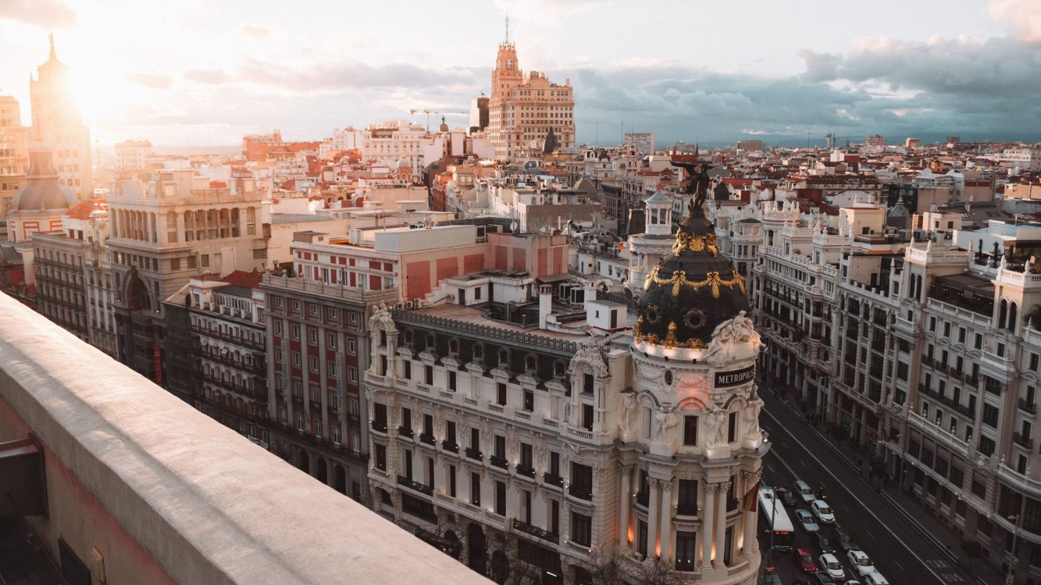 The Metropolis Building and The Gran Via